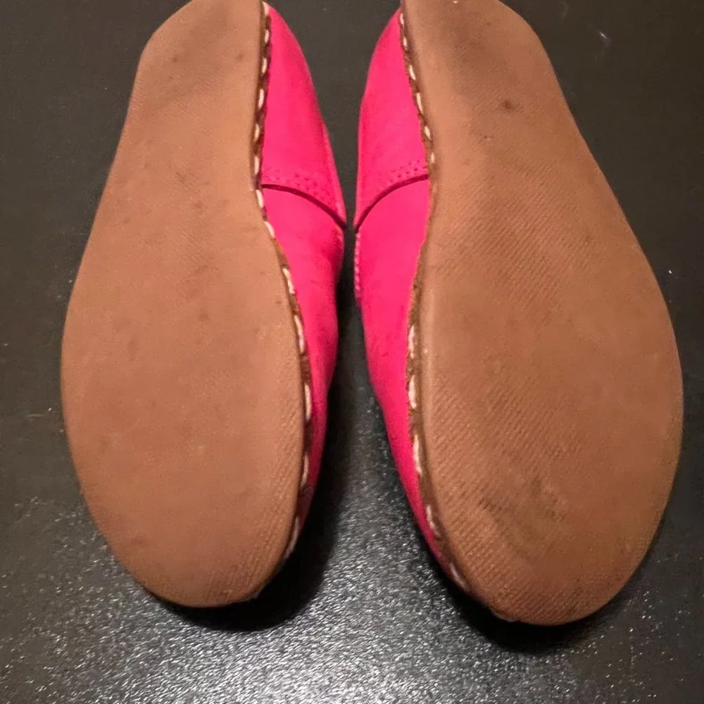 Sabah size 38 fushia pink leather flats